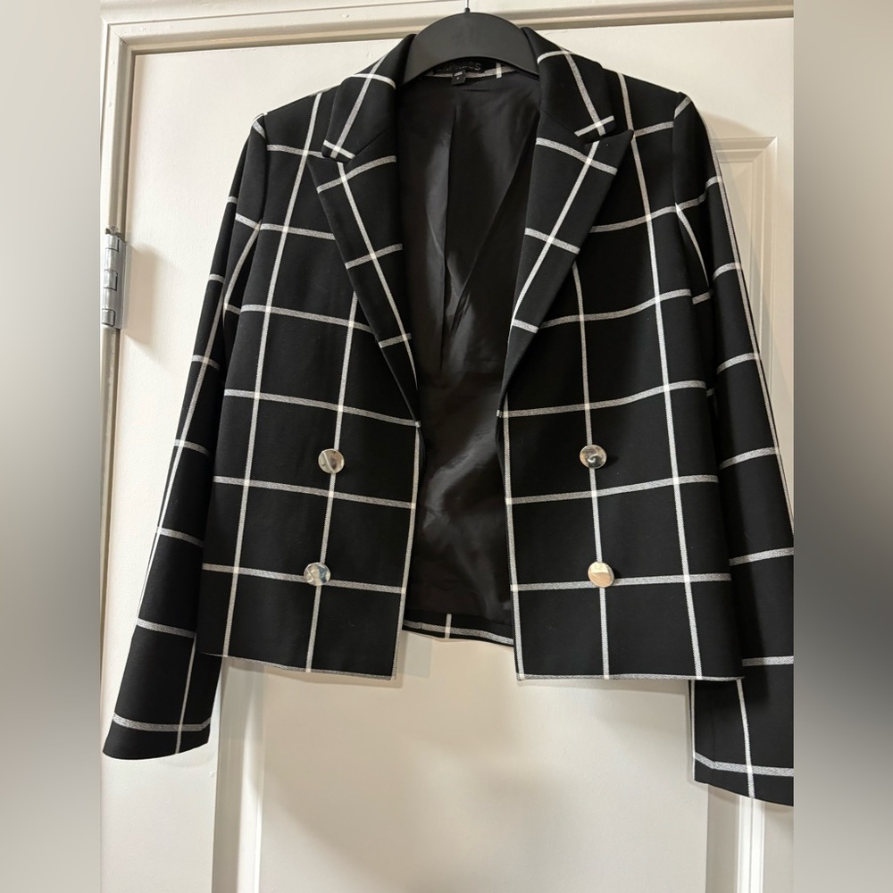 Black and white jacket waist length